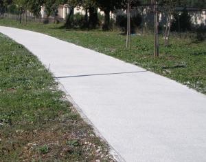 ALEE BICICLISTI SI PIETONI DIN BETON VIBROPRESAT