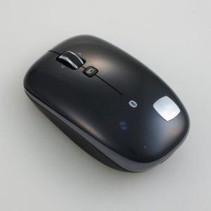 Logitech m555b bluetooth mouse
